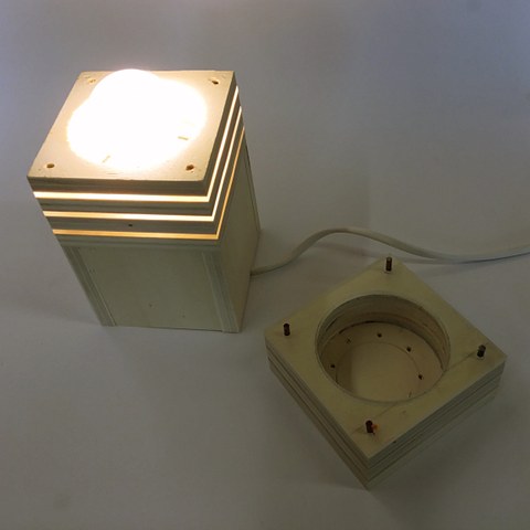 Lampe Leon G. 3e 4.. Vergrösserte Ansicht